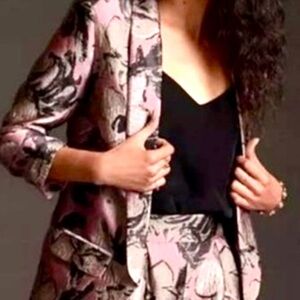 Hutch by Anthropologie Pink and Black Floral‎ Blazer